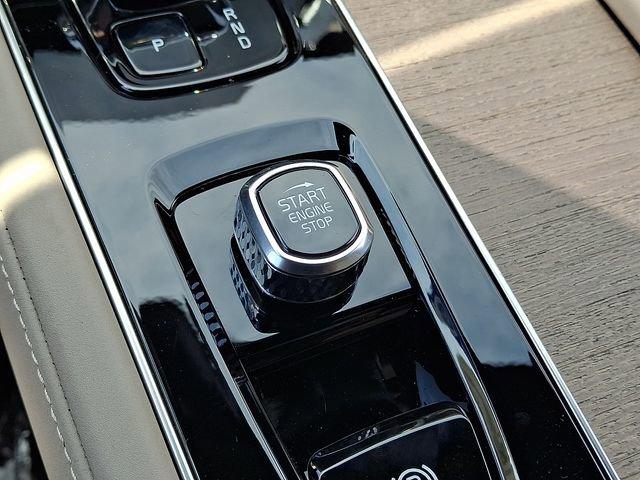 new 2026 Volvo XC90 car, priced at $64,269