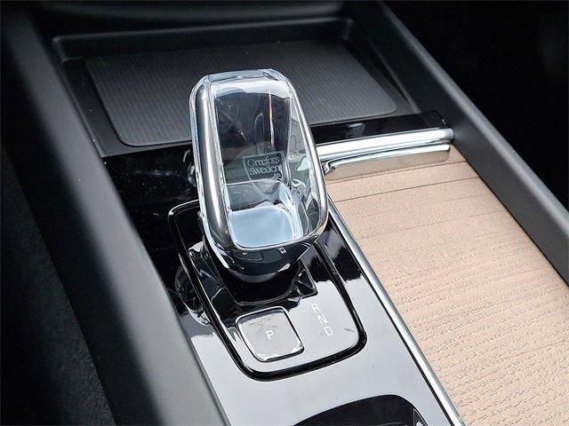 new 2026 Volvo XC60 car, priced at $57,985