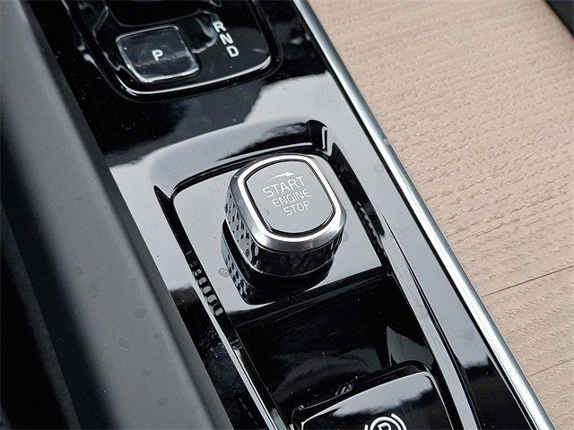 new 2026 Volvo XC60 car, priced at $57,985