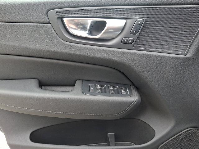 used 2024 Volvo XC60 car, priced at $35,495
