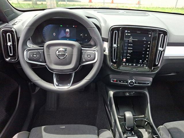 new 2026 Volvo XC40 car, priced at $54,784