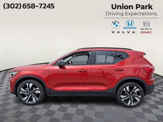 used 2023 Volvo XC40 car, priced at $32,984