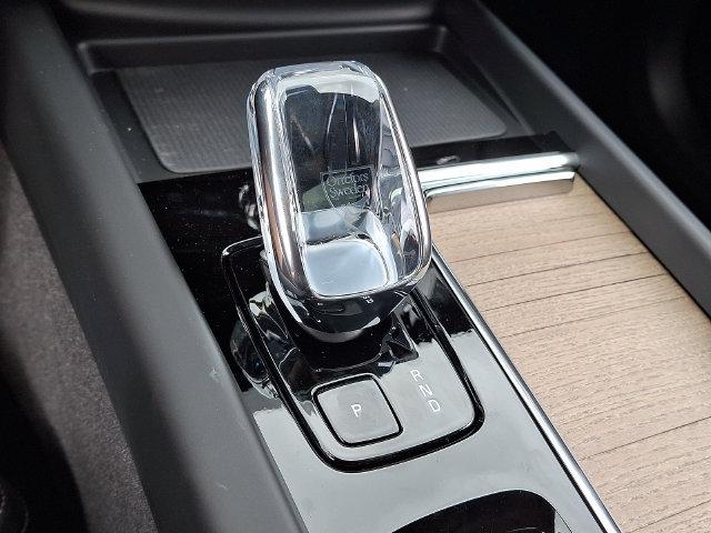 new 2027 Volvo XC60 Plug-In Hybrid car, priced at $76,688