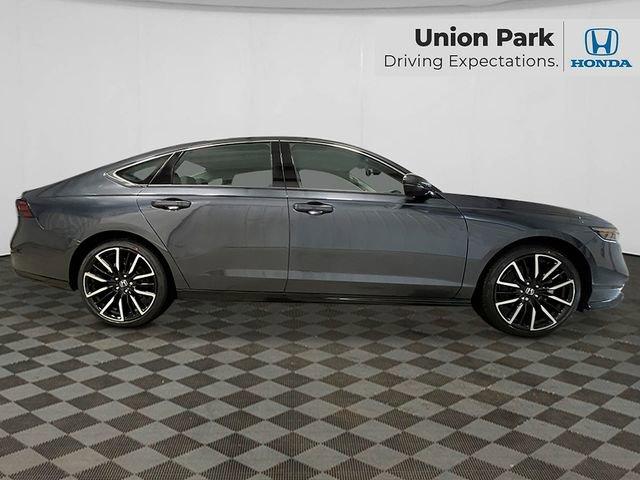 new 2026 Honda Accord Hybrid car, priced at $40,690