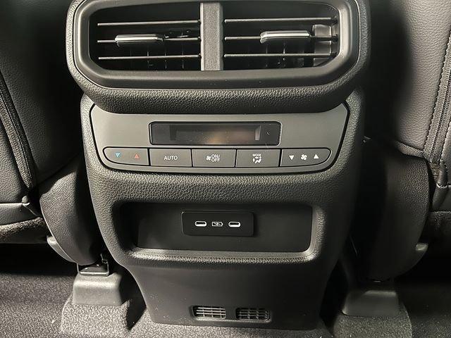 new 2025 Honda Pilot car, priced at $53,450