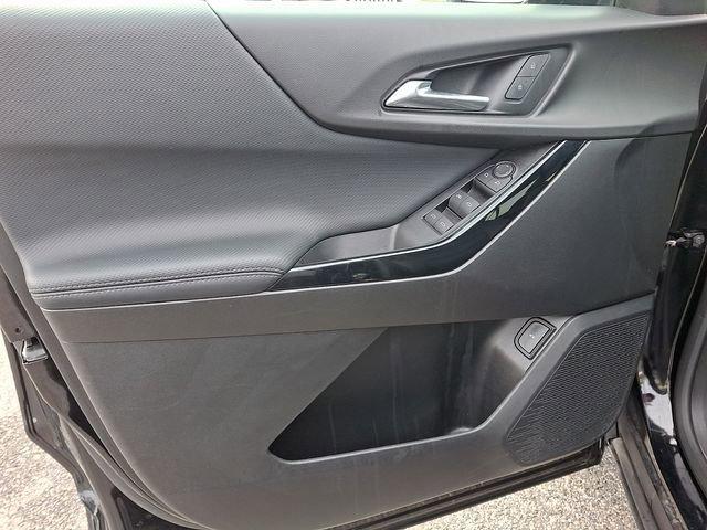 used 2025 Chevrolet Equinox car, priced at $26,988