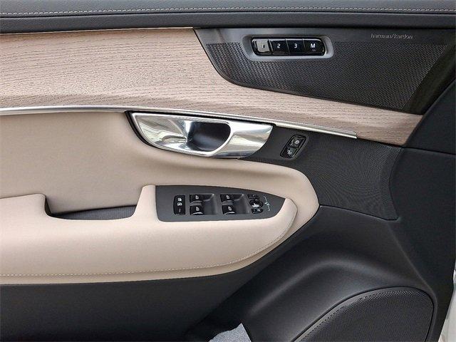 new 2026 Volvo XC90 car, priced at $73,995