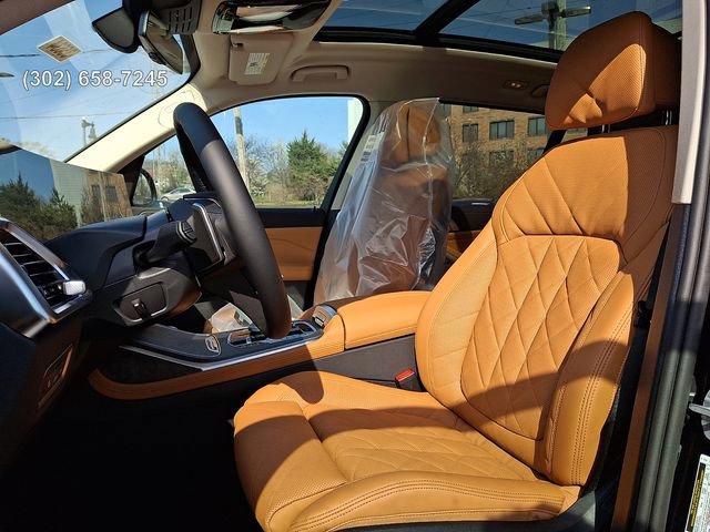 new 2026 BMW X7 car, priced at $94,800
