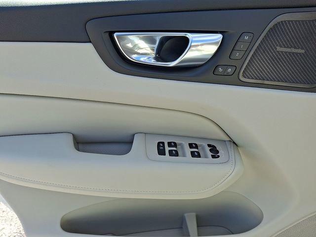 new 2026 Volvo XC60 Plug-In Hybrid car, priced at $75,355