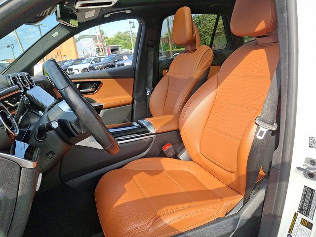 used 2023 Mercedes-Benz GLC 300 car