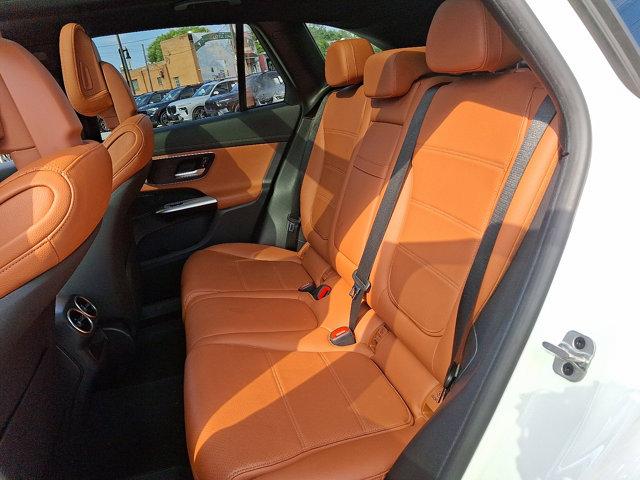 used 2023 Mercedes-Benz GLC 300 car