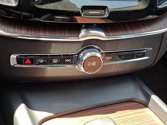 used 2023 Volvo XC60 car, priced at $36,495