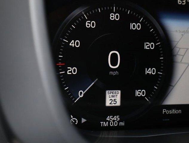 new 2021 Volvo XC60 car, priced at $55,165