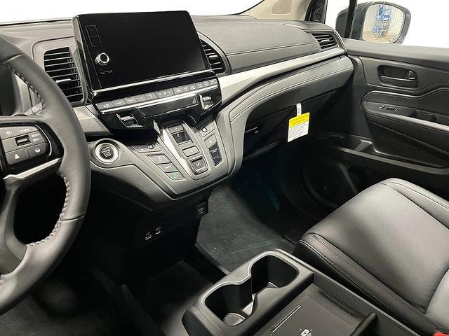new 2026 Honda Odyssey car, priced at $44,290