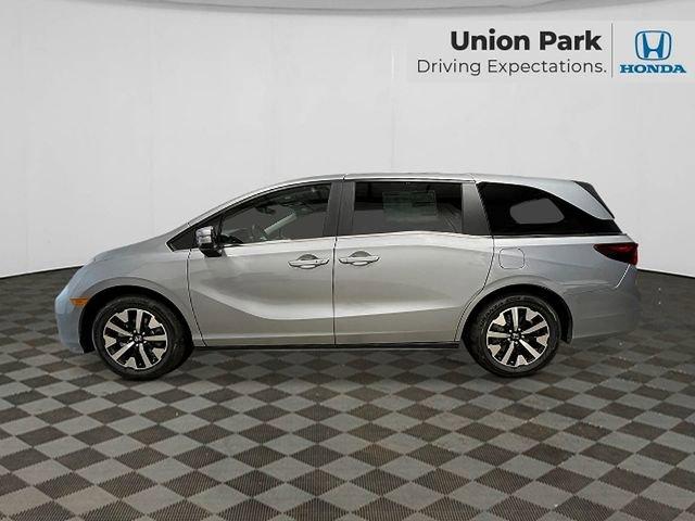 new 2026 Honda Odyssey car, priced at $44,290