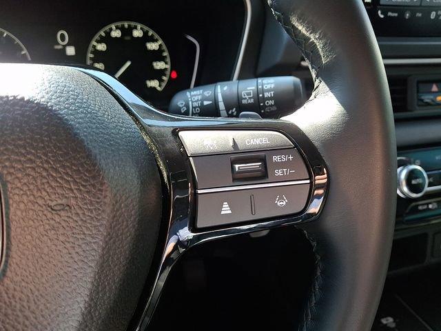 used 2025 Honda Pilot car, priced at $44,988