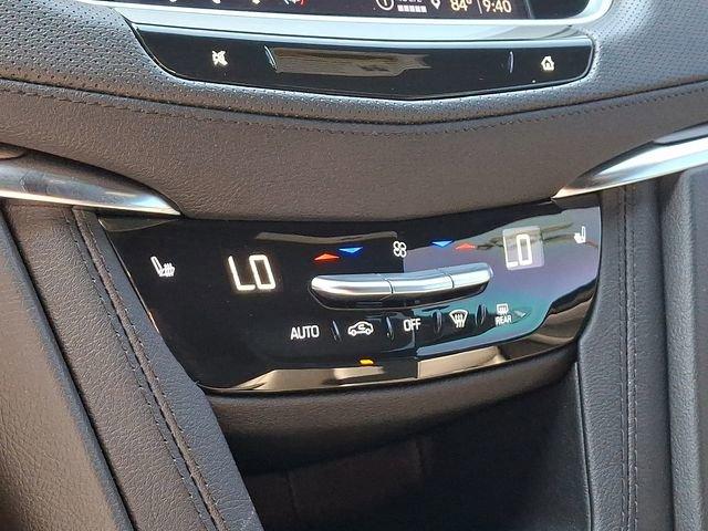 used 2024 Cadillac XT5 car, priced at $37,284