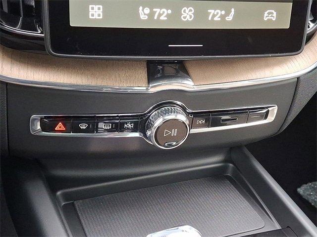 new 2026 Volvo XC60 car, priced at $59,600