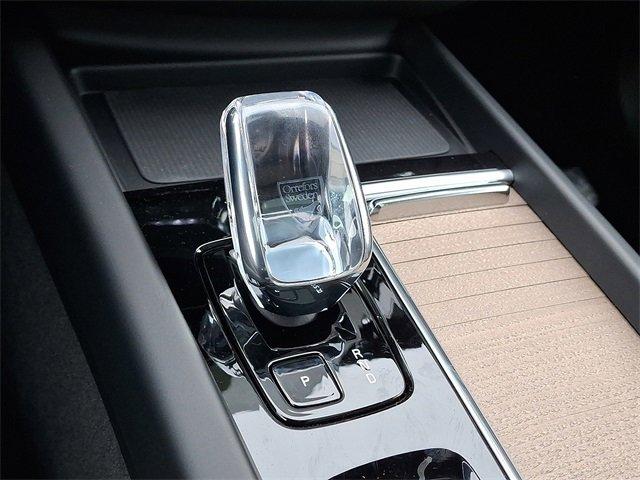 new 2026 Volvo XC60 car, priced at $59,600