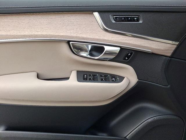 new 2026 Volvo XC90 car, priced at $63,650