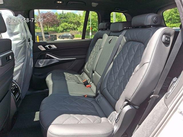 new 2027 BMW X7 car, priced at $102,755