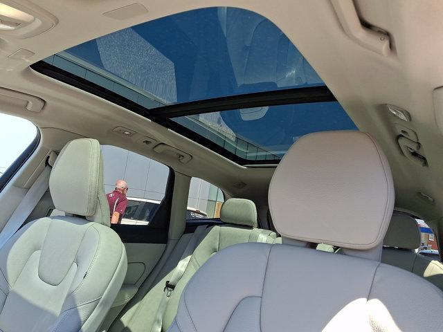 used 2023 Volvo XC60 car, priced at $34,995