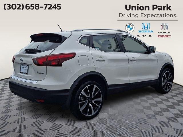 used 2019 Nissan Rogue Sport car, priced at $21,284