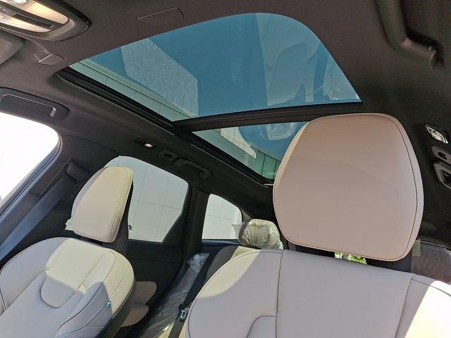 new 2026 Volvo XC60 car, priced at $59,740