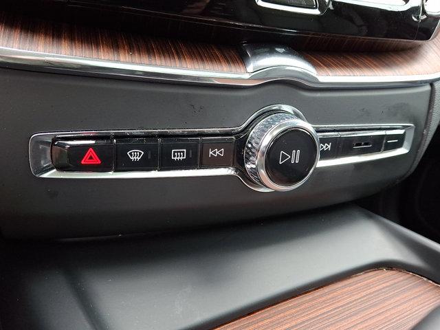 used 2023 Volvo XC60 car, priced at $35,984