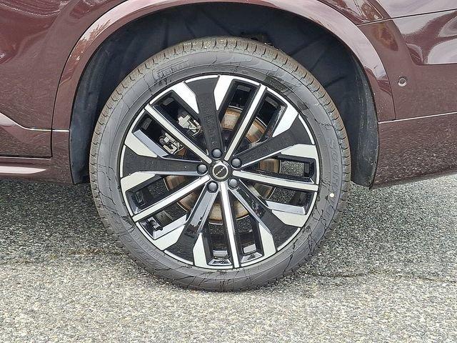 new 2026 Volvo XC90 Plug-In Hybrid car, priced at $87,509