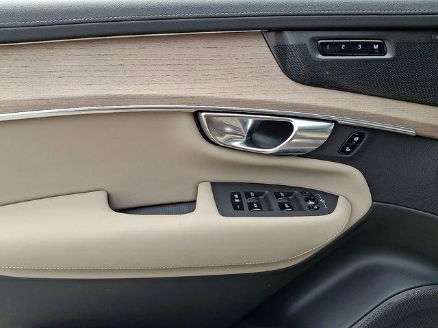 new 2026 Volvo XC90 Plug-In Hybrid car, priced at $87,509