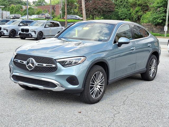 used 2025 Mercedes-Benz GLC 300 car