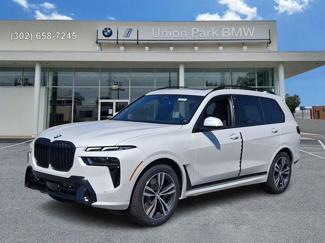 new 2027 BMW X7 car, priced at $98,594