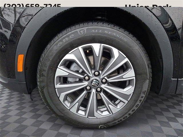 used 2024 Buick Envision car, priced at $24,895