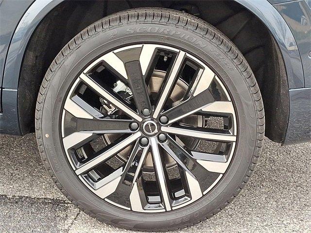 new 2026 Volvo XC90 car, priced at $76,450