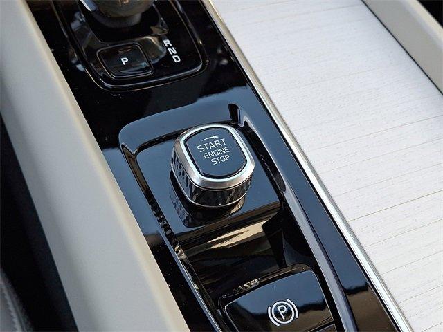 new 2026 Volvo XC60 car, priced at $64,150