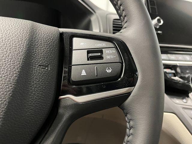 new 2026 Honda Odyssey car, priced at $44,245