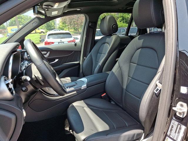 used 2022 Mercedes-Benz GLC 300 car