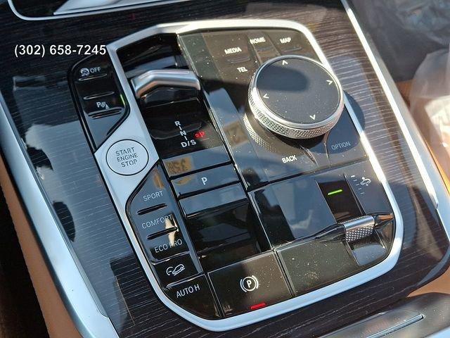 new 2026 BMW X7 car, priced at $96,200