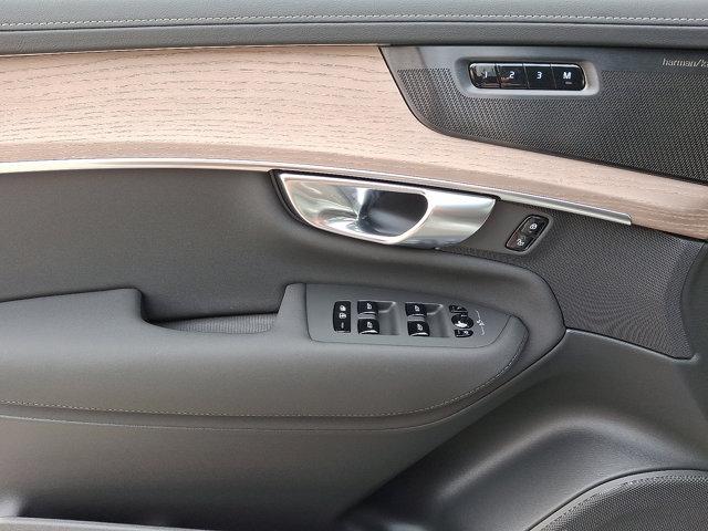 new 2026 Volvo XC90 car, priced at $71,825