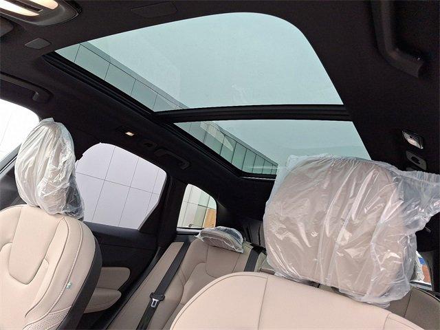 new 2026 Volvo XC60 car, priced at $59,600