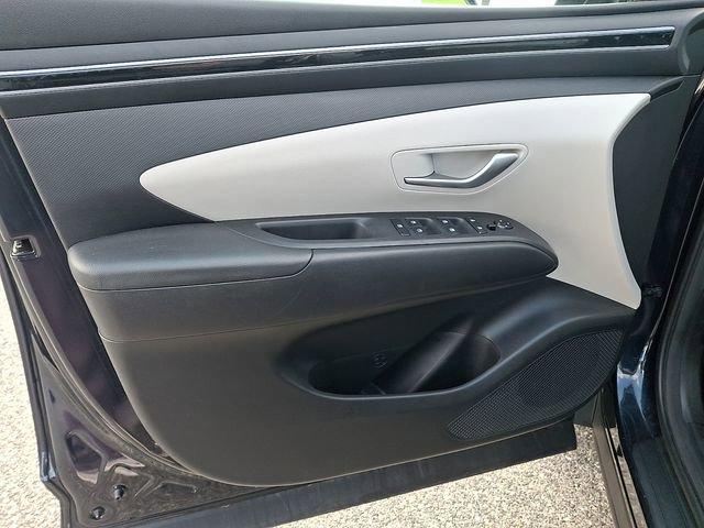 used 2023 Hyundai TUCSON Hybrid car, priced at $22,895