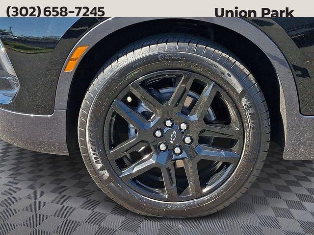used 2025 Chevrolet Blazer car, priced at $38,988