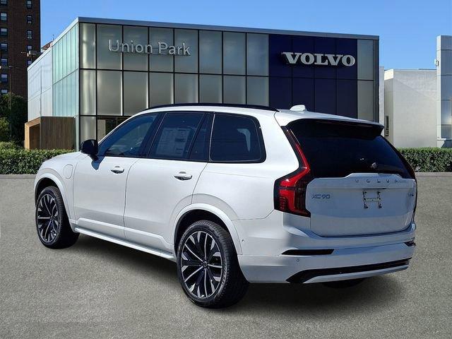new 2026 Volvo XC90 Plug-In Hybrid car, priced at $86,630