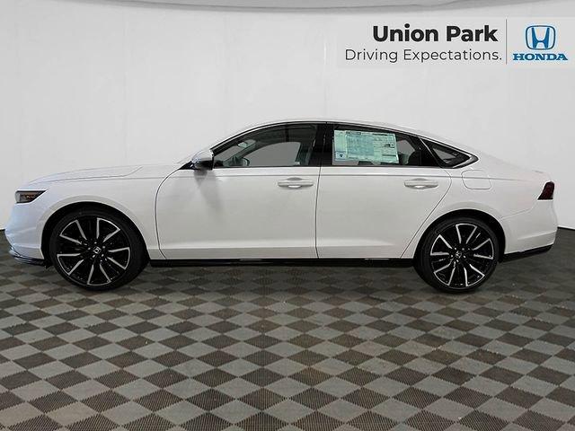 new 2026 Honda Accord Hybrid car, priced at $41,145