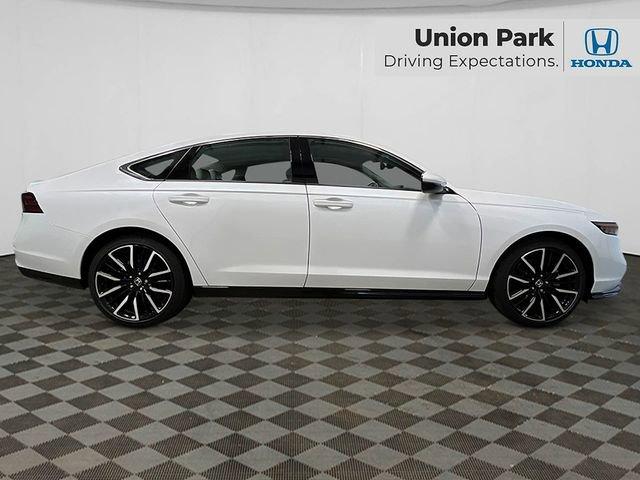 new 2026 Honda Accord Hybrid car, priced at $41,145