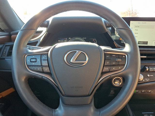 used 2023 Lexus ES 300h car