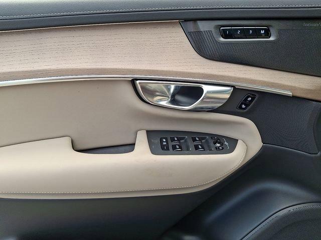 new 2026 Volvo XC90 car, priced at $74,020