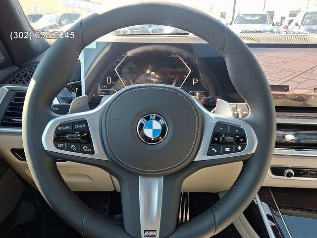 new 2026 BMW X7 car, priced at $105,105