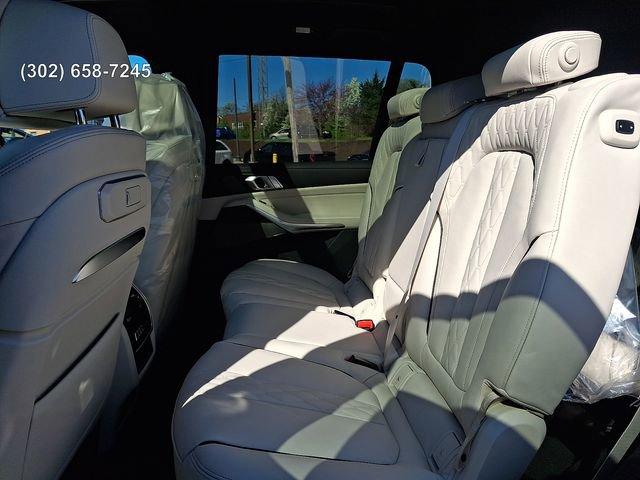 new 2026 BMW X7 car, priced at $105,105
